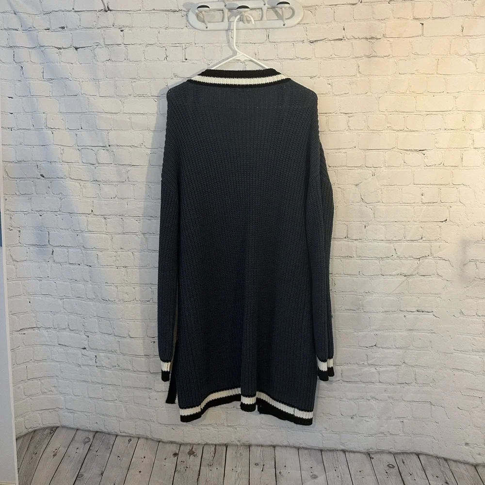 Cozy Casual Gray/Blue Knit Cardigan